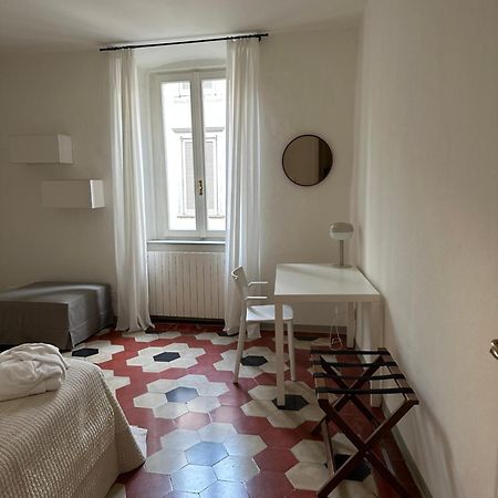Number 99 Apartment Бергамо Екстериор снимка