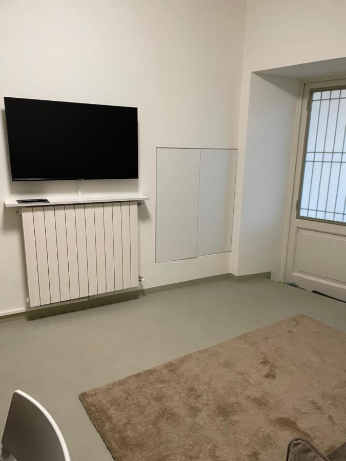Number 99 Apartment Бергамо Екстериор снимка