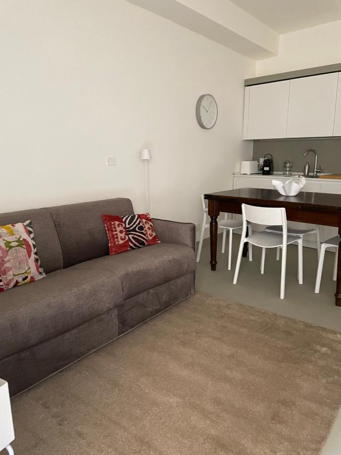 Number 99 Apartment Бергамо Екстериор снимка