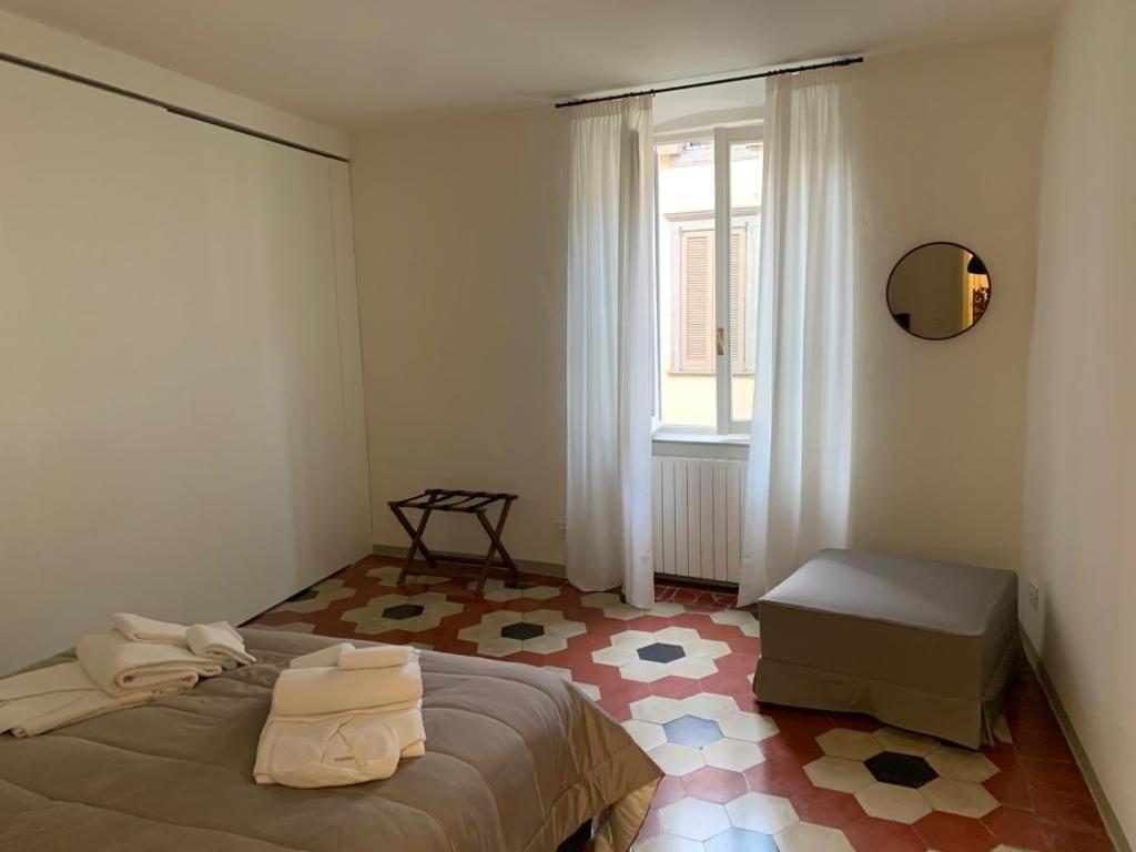Number 99 Apartment Бергамо Екстериор снимка