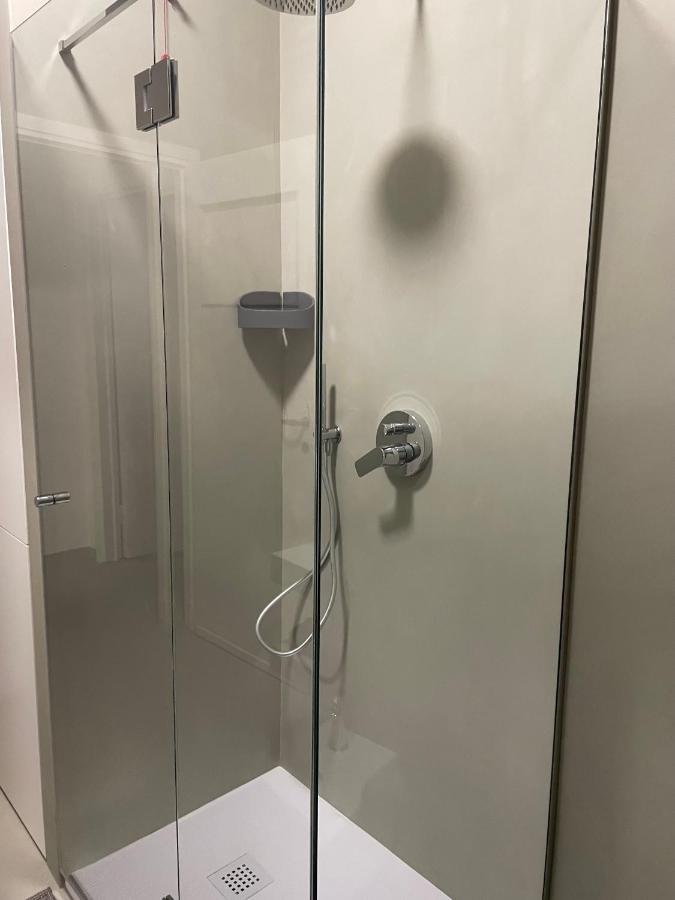 Number 99 Apartment Бергамо Екстериор снимка